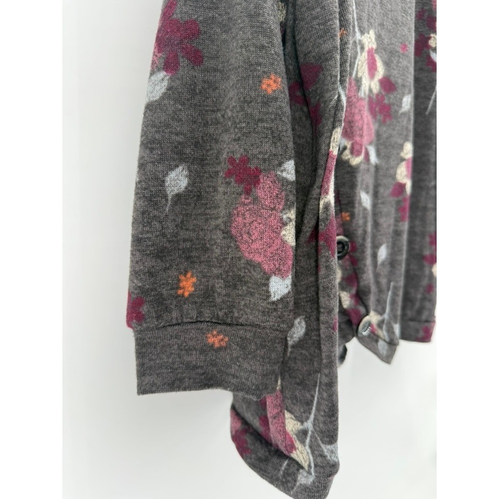 Maurices Floral Knit Top Womens 2X Plus Gray Burgundy Feminine Boho Long Sleeve - Picture 7 of 9